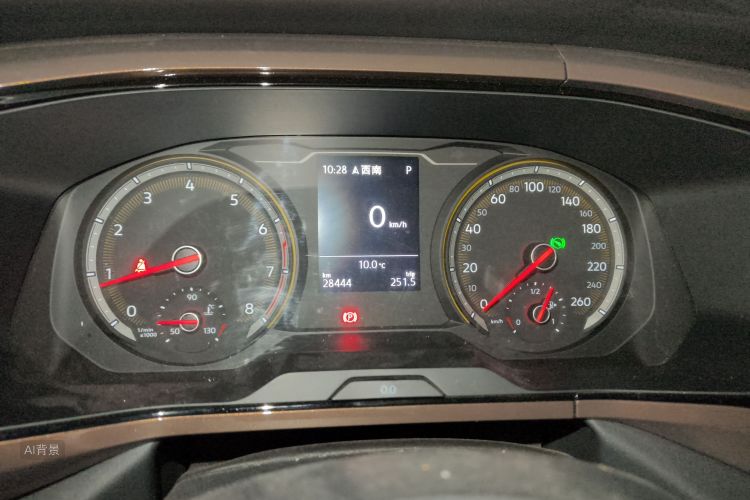 Volkswagen Tharu 2019 car image #13