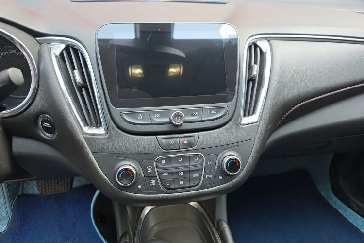 Chevrolet Malibu XL 2021 صورة سيارة #13