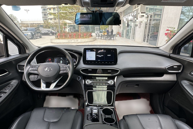 Hyundai Santa Fe 2022 car image #13