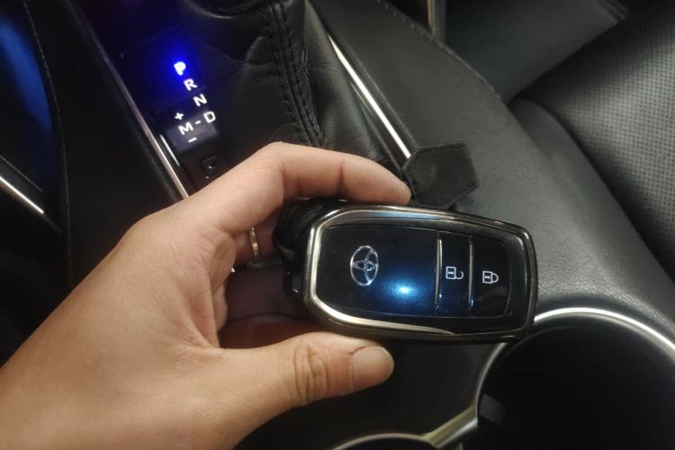 Toyota Harrier 2022 #13 Toyota Harrier 2022 immagine di auto #13