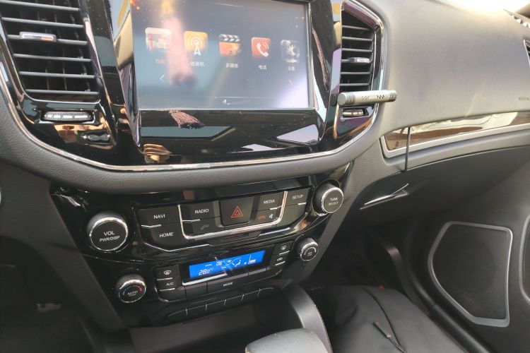 GEELY GX7 2016 #13 GEELY GX7 2016 car image #13