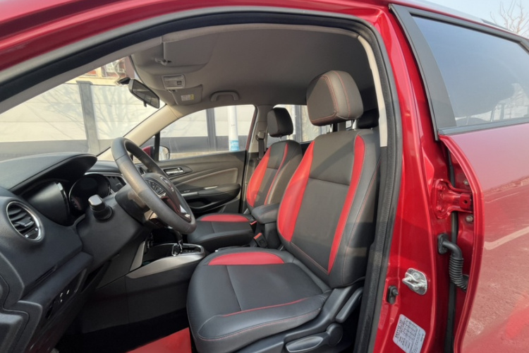 Changan CS15 2016 #13 Changan CS15 2016 immagine di auto #13