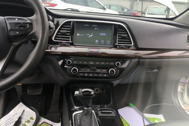 起亚 起亚K4 2018 汽车图片 #13