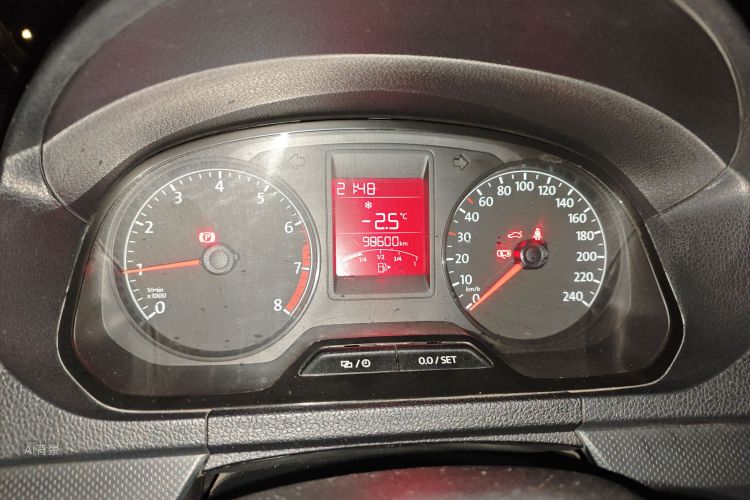 Volkswagen Jetta 2016 immagine di auto #13