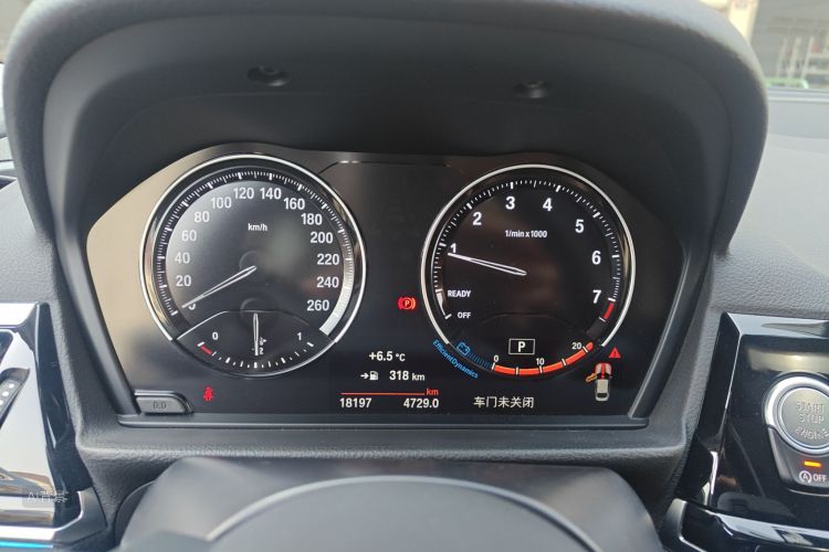 BMW 1 Series 2023 car image #13