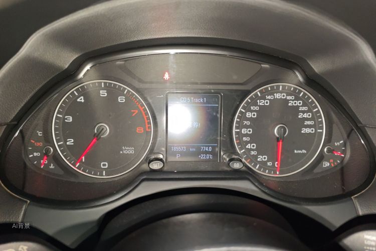 Audi Q5 2017 car image #13