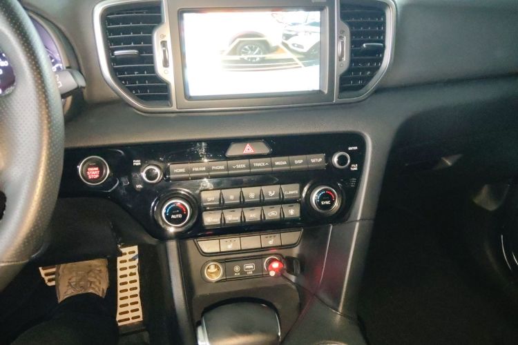 Kia KX5 2018 immagine di auto #13