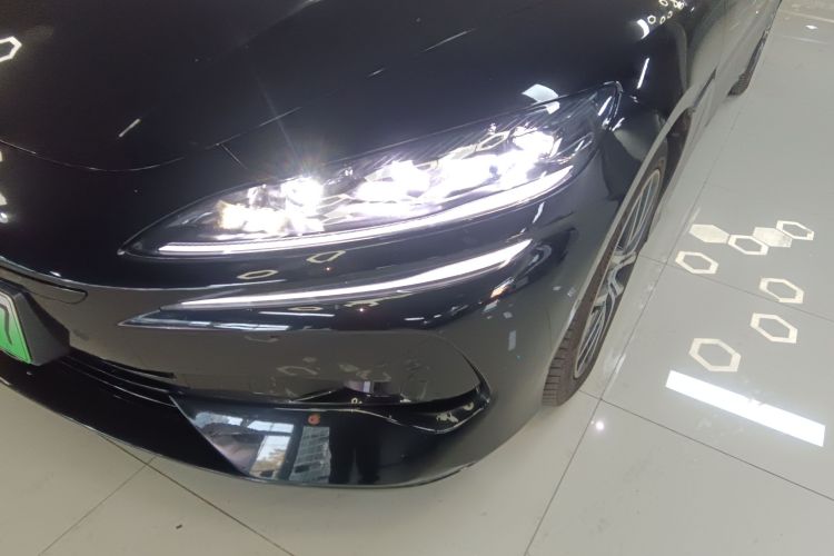 Denza Z9 2024 immagine di auto #13