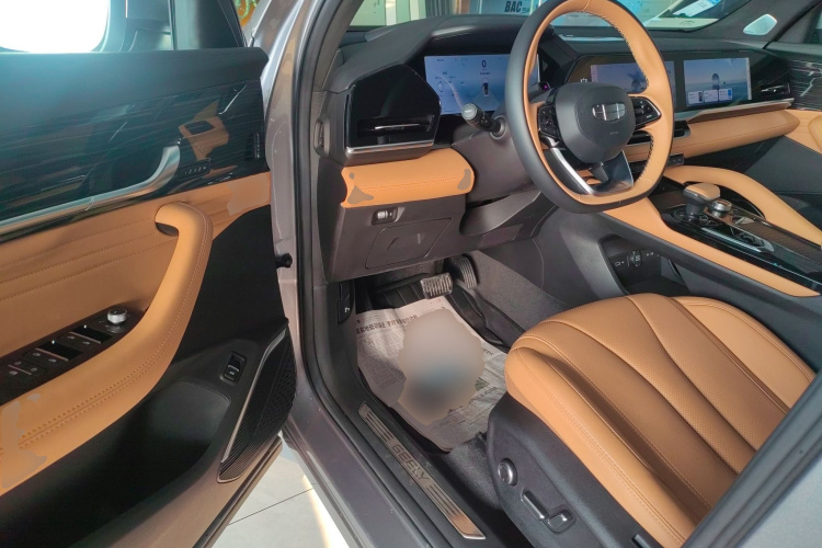 GEELY Monjaro 2024 car image #13