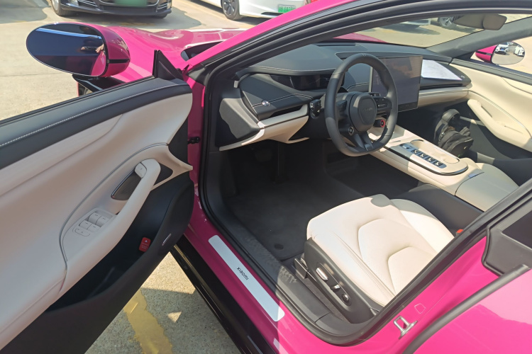 MI SU7 2025 #13 MI SU7 2025 صورة سيارة #13