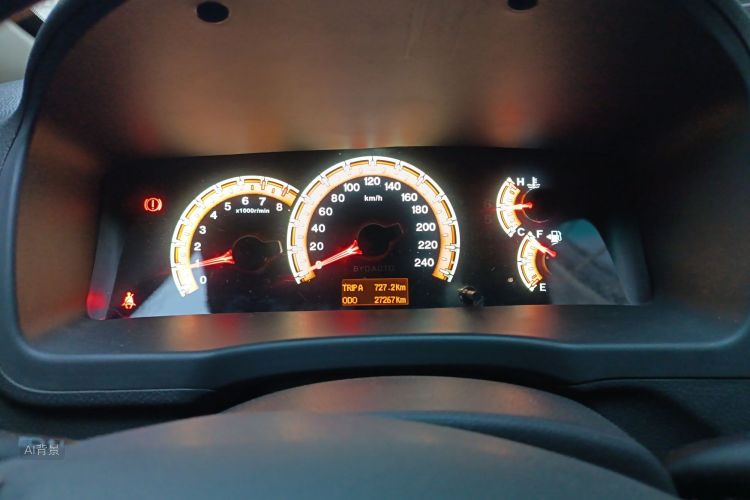 BYD F3 2016 car image #13