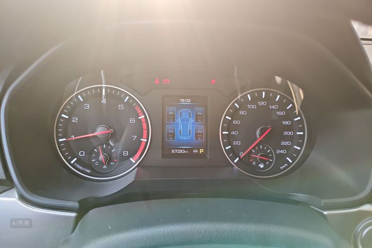 Haval H6 2019 #13 Haval H6 2019 car image #13