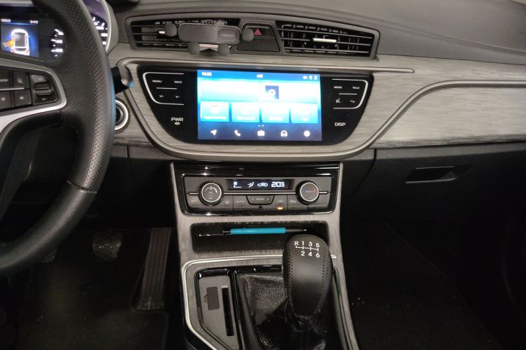 GEELY Emgrand GS 2018 #13 GEELY Emgrand GS 2018 car image #13