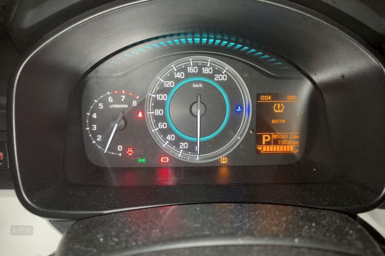 Suzuki Ignis 2018 صورة سيارة #13