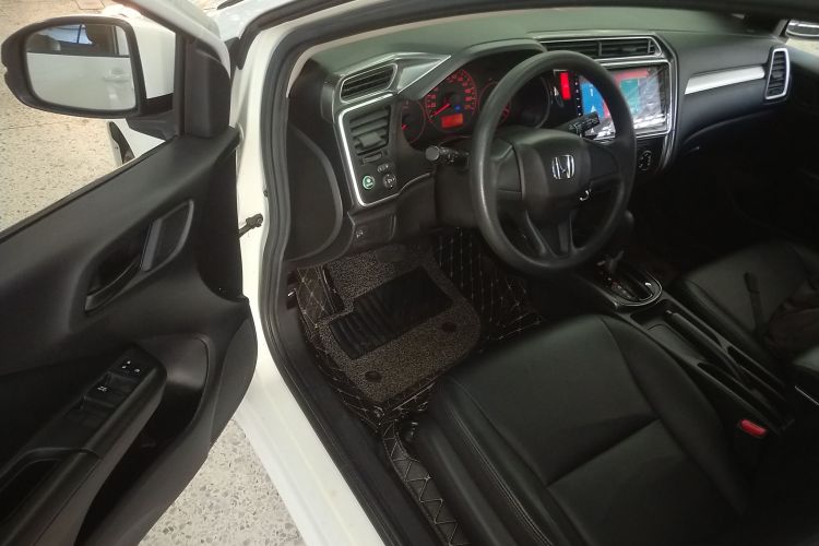 Honda Gienia 2018 car image #13