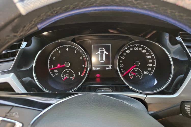 Volkswagen Touran 2017 #13 Volkswagen Touran 2017 car image #13