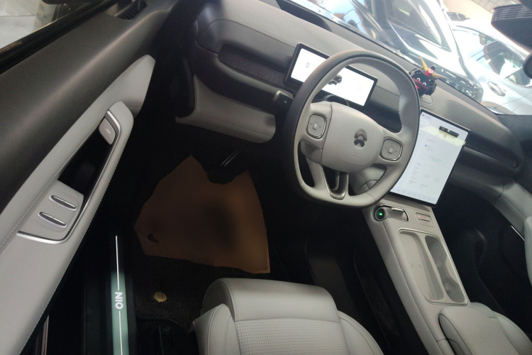 蔚来 蔚来ES6 2023 汽车图片 #13