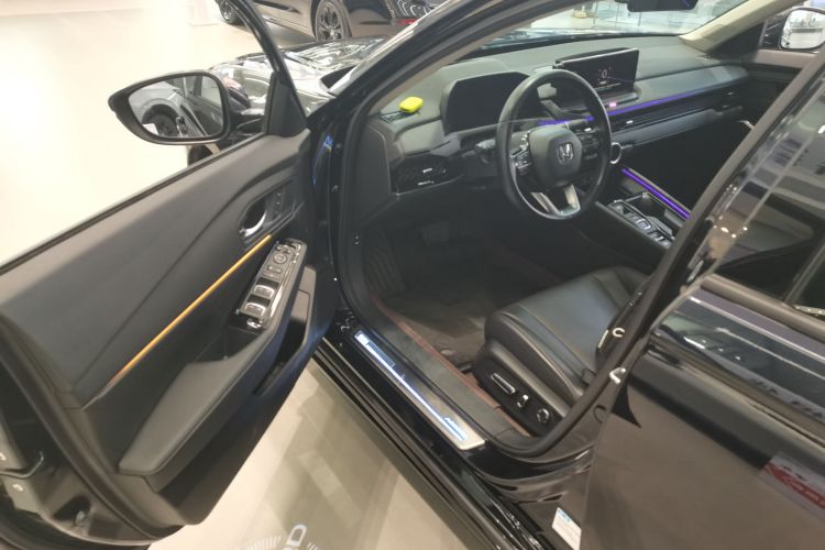 Honda Accord New Energy 2023 car image #13