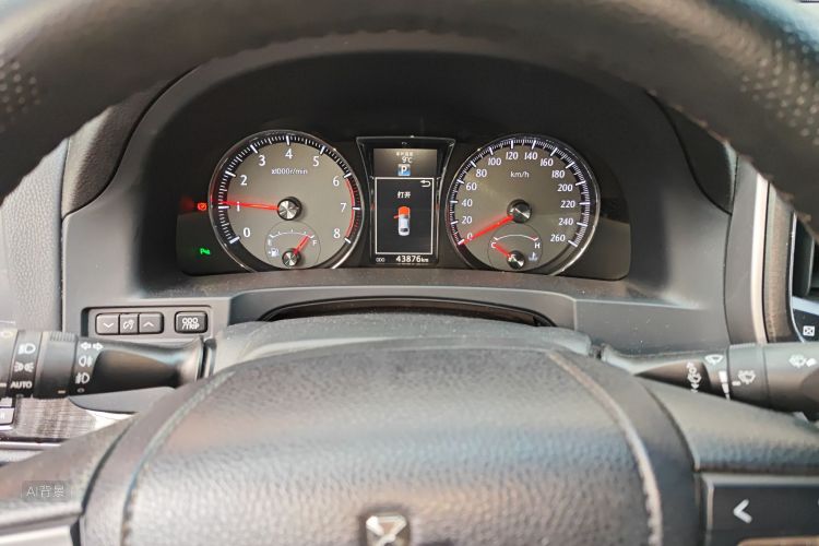 丰田 皇冠 2017 汽车图片 #13