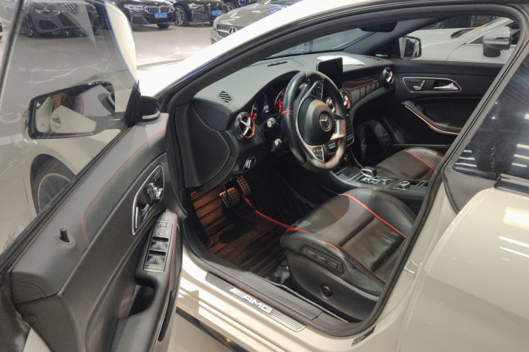 Mercedes-Benz CLA AMG 2018 car image #13