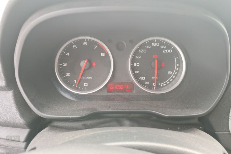 MG 3 2018 car image #13