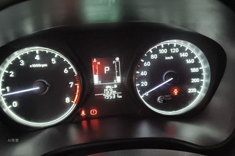 Hyundai Reina 2017 car image #13