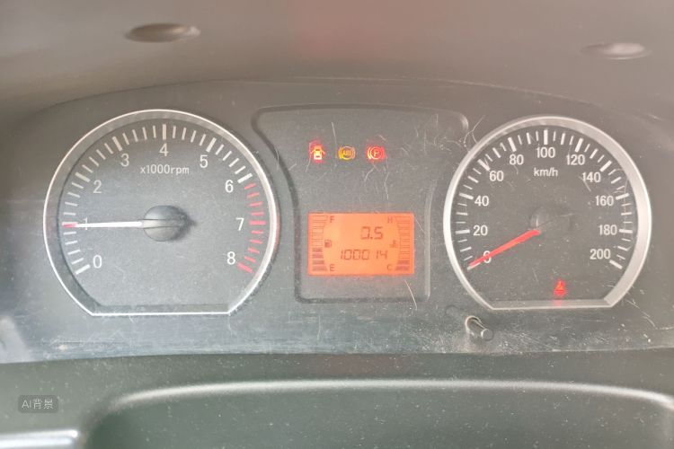 Forthing Lingzhi 2014 #13 Forthing Lingzhi 2014 изображение автомобиля #13