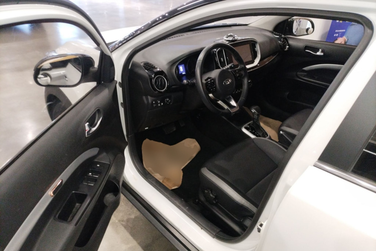 Kia KX1 2020 immagine di auto #13