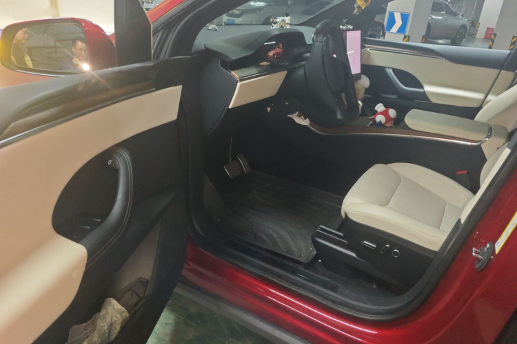 特斯拉 Model X 2023 汽车图片 #13