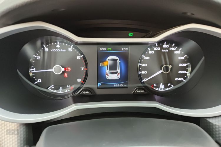 GEELY Emgrand GS 2018 car image #13