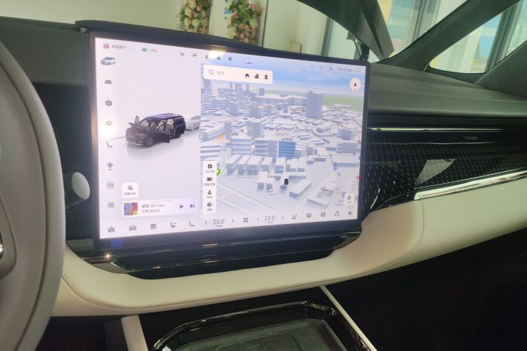 极氪 极氪009 2025 汽车图片 #13