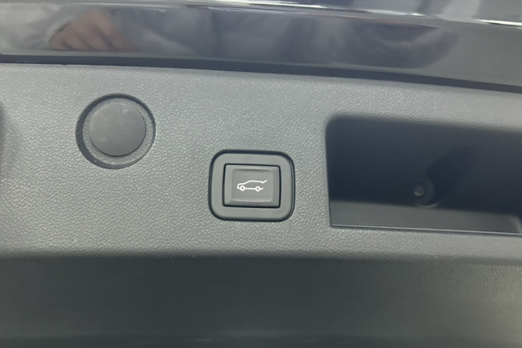 Chevrolet Equinox Plus 2025 #13 Chevrolet Equinox Plus 2025 صورة سيارة #13