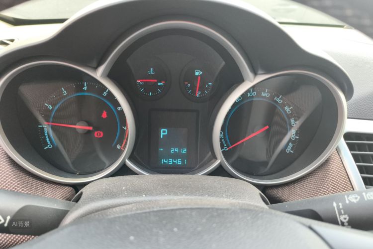 Chevrolet Cruze 2014 immagine di auto #13