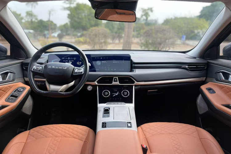 Exceed Lingyun 2020 car image #13