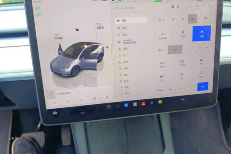 Tesla Model Y 2024 car image #13