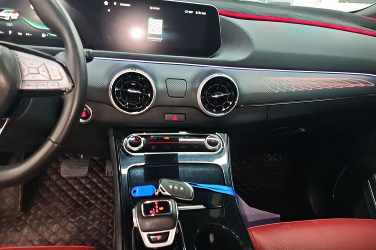 Forthing T5 EVO 2021 изображение автомобиля #13