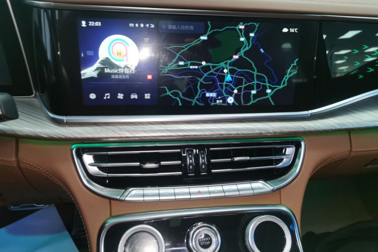 HongQi H9 2020 car image #13