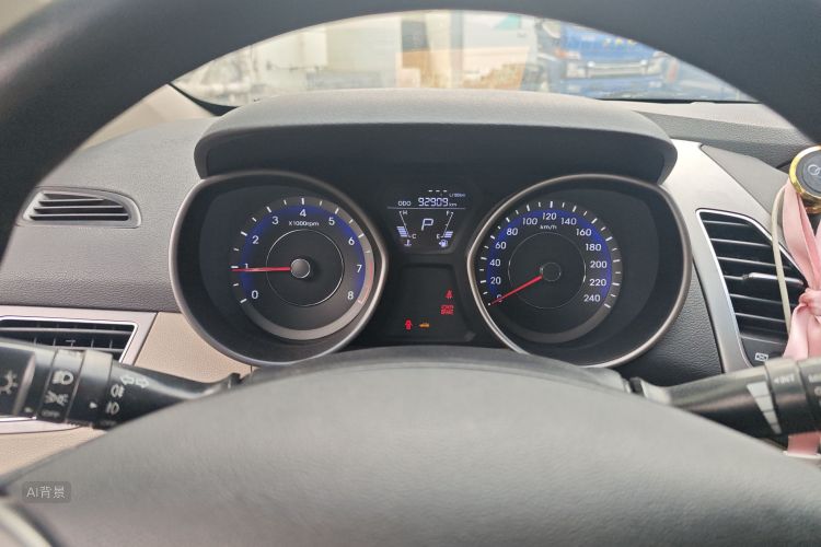 Hyundai Elantra MD 2015 #13 Hyundai Elantra MD 2015 car image #13