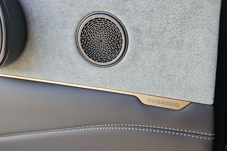 BYD Frigate 07 2023 #13 BYD Frigate 07 2023 car image #13