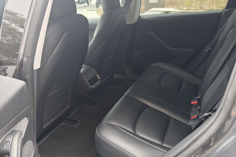 特斯拉 Model 3 2023 汽车图片 #13