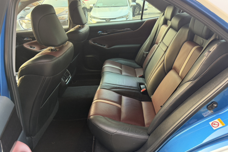 丰田 皇冠 2017 汽车图片 #13