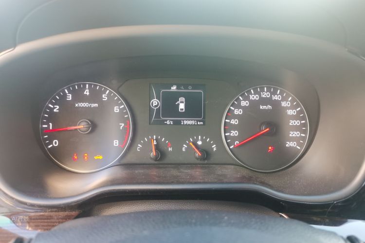 起亚 起亚K4 2014 汽车图片 #13