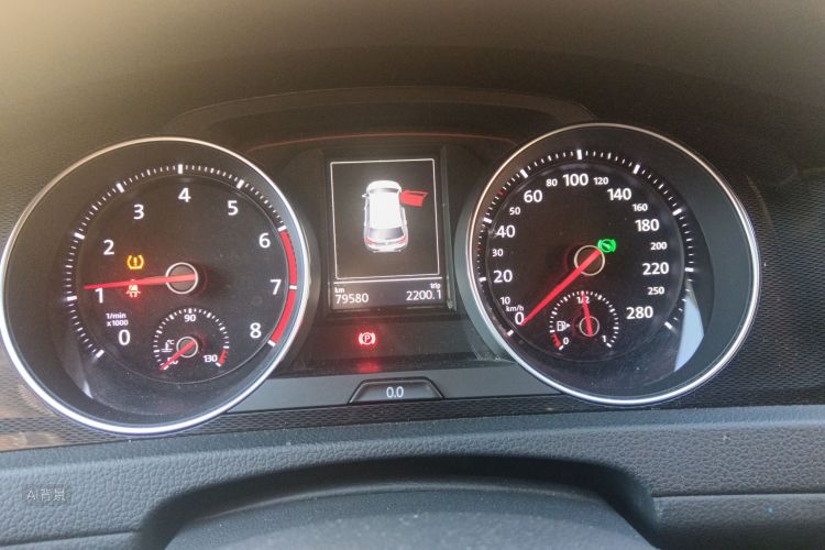 Volkswagen GolfGTI 2016 car image #13