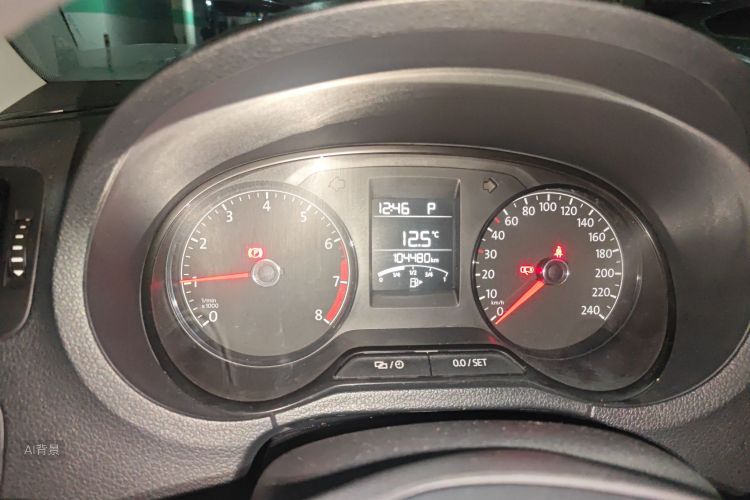 Volkswagen Polo 2017 car image #13