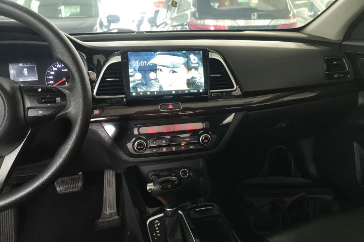 起亚 起亚K4 2016 汽车图片 #13