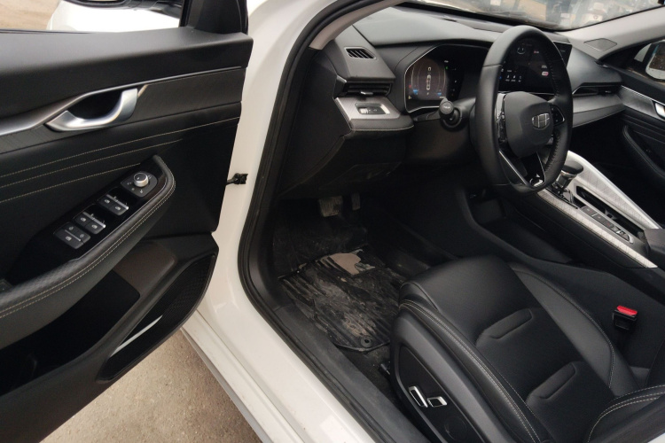 Preface 2023 #13 Preface 2023 immagine di auto #13