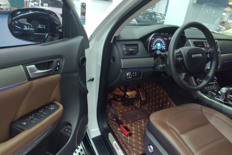 Haval H8 2017 изображение автомобиля #13