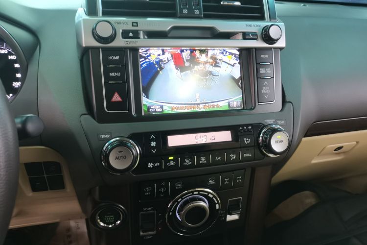 Toyota Land Cruiser Prado 2017 #13 Toyota Land Cruiser Prado 2017 car image #13