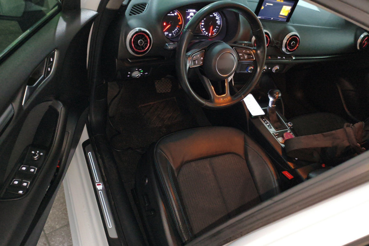 奥迪 奥迪A3 2017 汽车图片 #13