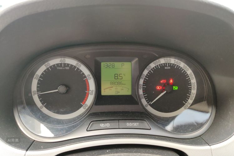 Skoda Fabia 2017 immagine di auto #13